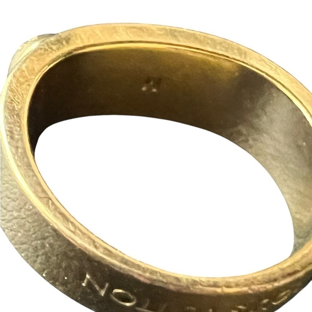 Louis Vuitton Stingray gimme a Clue Ring - Picture 10 of 10